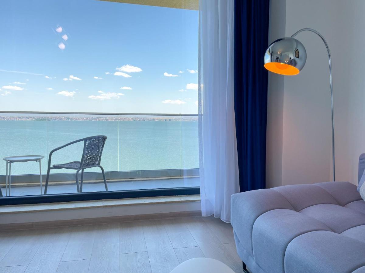 Azure Sea Apartments - Bychoice Mamaia Luaran gambar