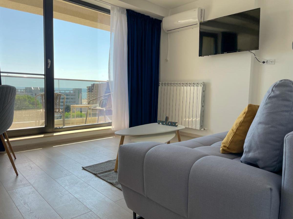 Azure Sea Apartments - Bychoice Mamaia Luaran gambar