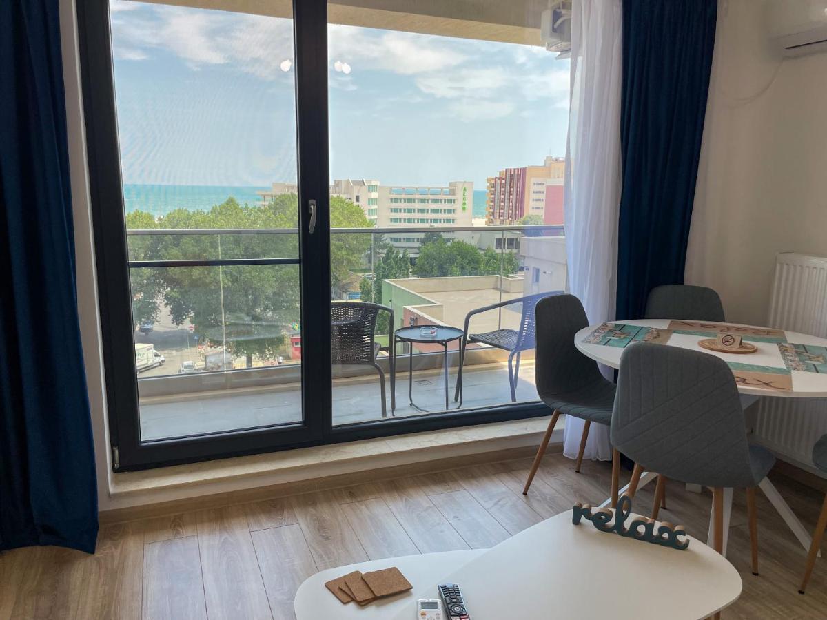 Azure Sea Apartments - Bychoice Mamaia Luaran gambar