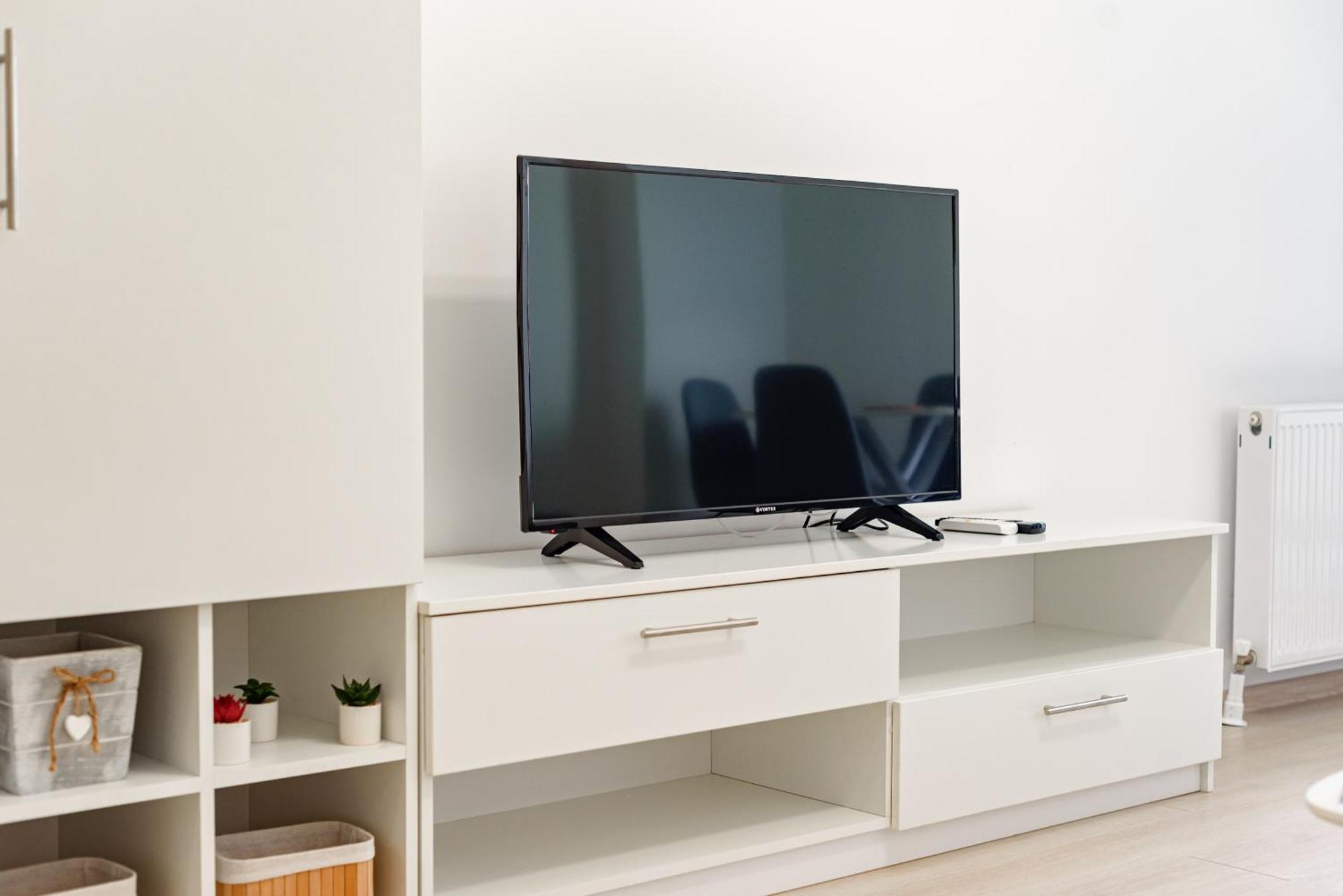 Azure Sea Apartments - Bychoice Mamaia Luaran gambar
