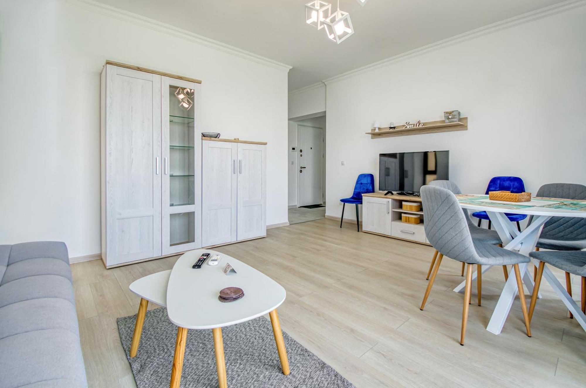 Azure Sea Apartments - Bychoice Mamaia Luaran gambar